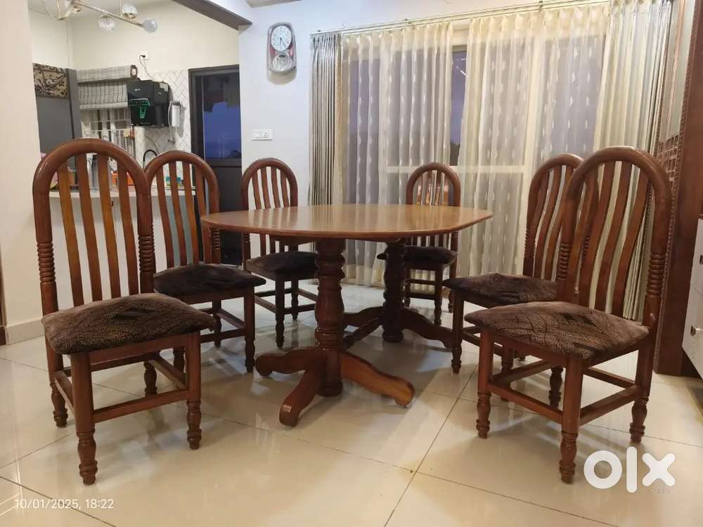 6 chair teakwood Dinning table