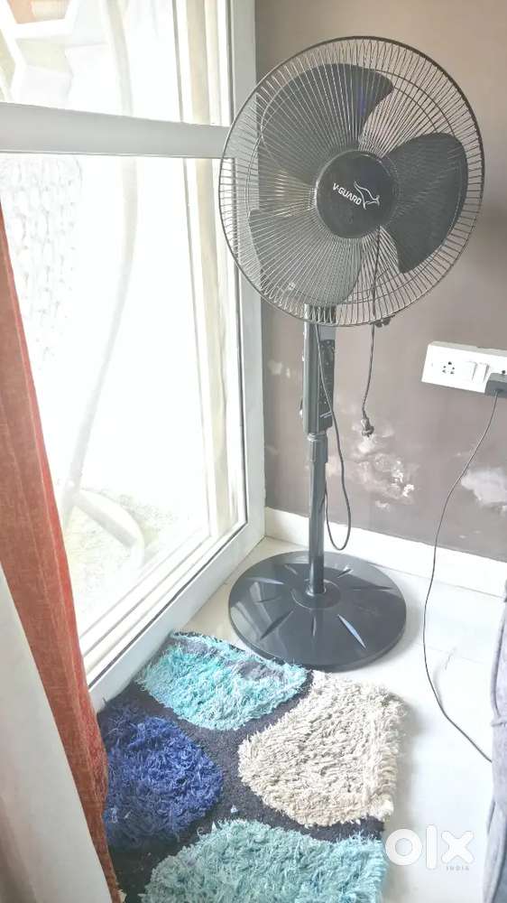 Vguard pedestal Fan