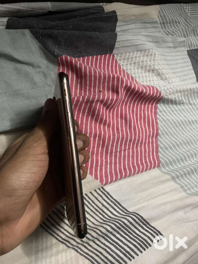 iphone xs battery 69