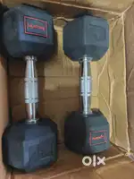 5kg doubles set & boxing gloves- Packed Ununsed absolutely new