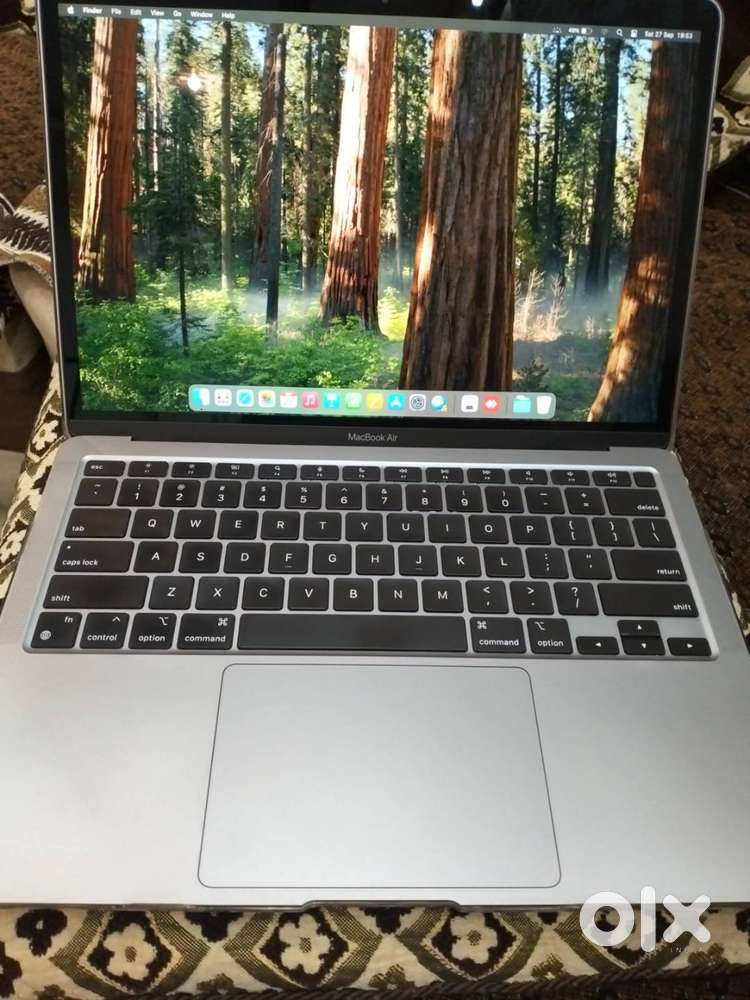 Macbook Air M1.