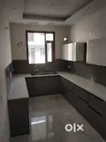 4 bhk ready to move in flat