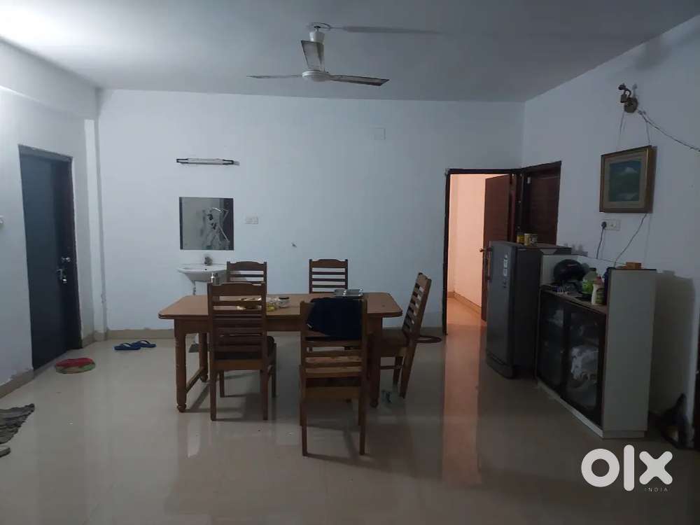 Need a roomate in sharing IT working professional or student