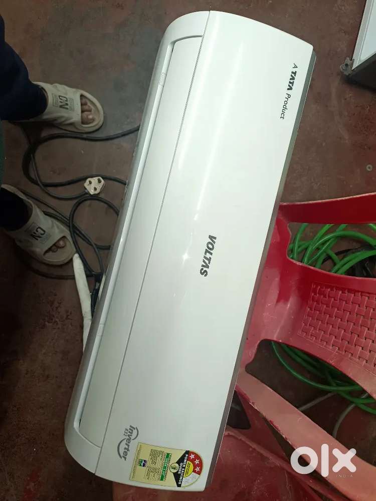 1 TON INVERTER AC AVAILABLE