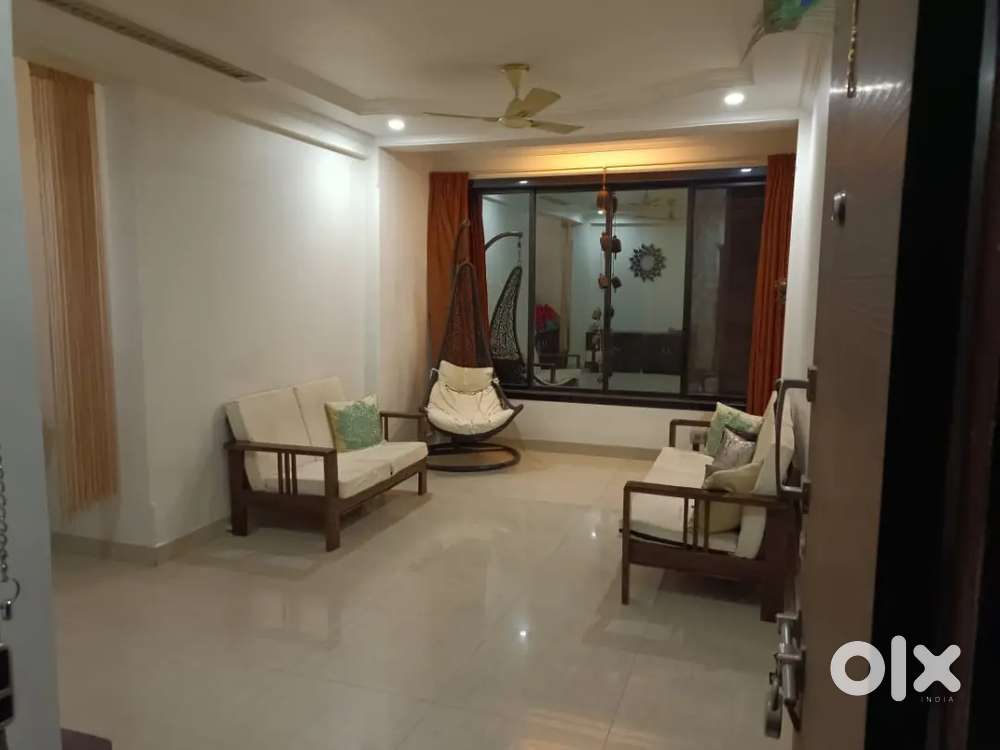 Flat for sale at kalyan west at reasonable rate.. big carpet