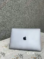 Wholesale price Macbooks strting 15k
