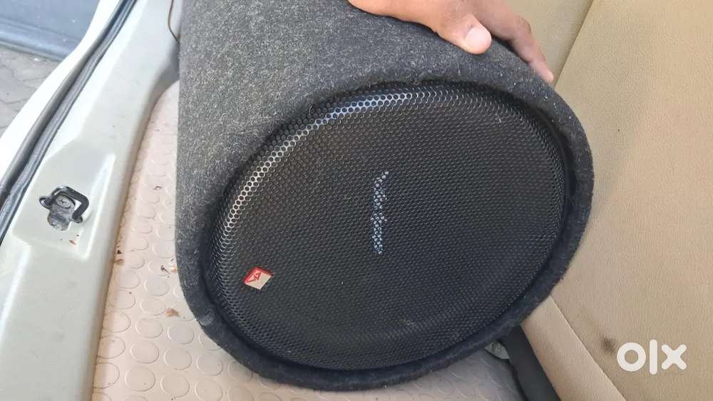 SONY AMPLIFIER AND ROCKFORD SUBWOOFER FOR SALE