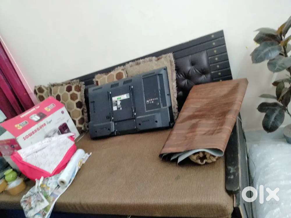 Need hard working loading and unloading boys