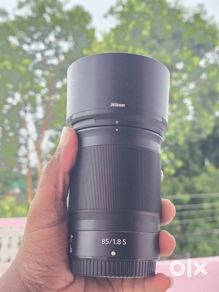 Nikon Z 85mm 1.8 lens