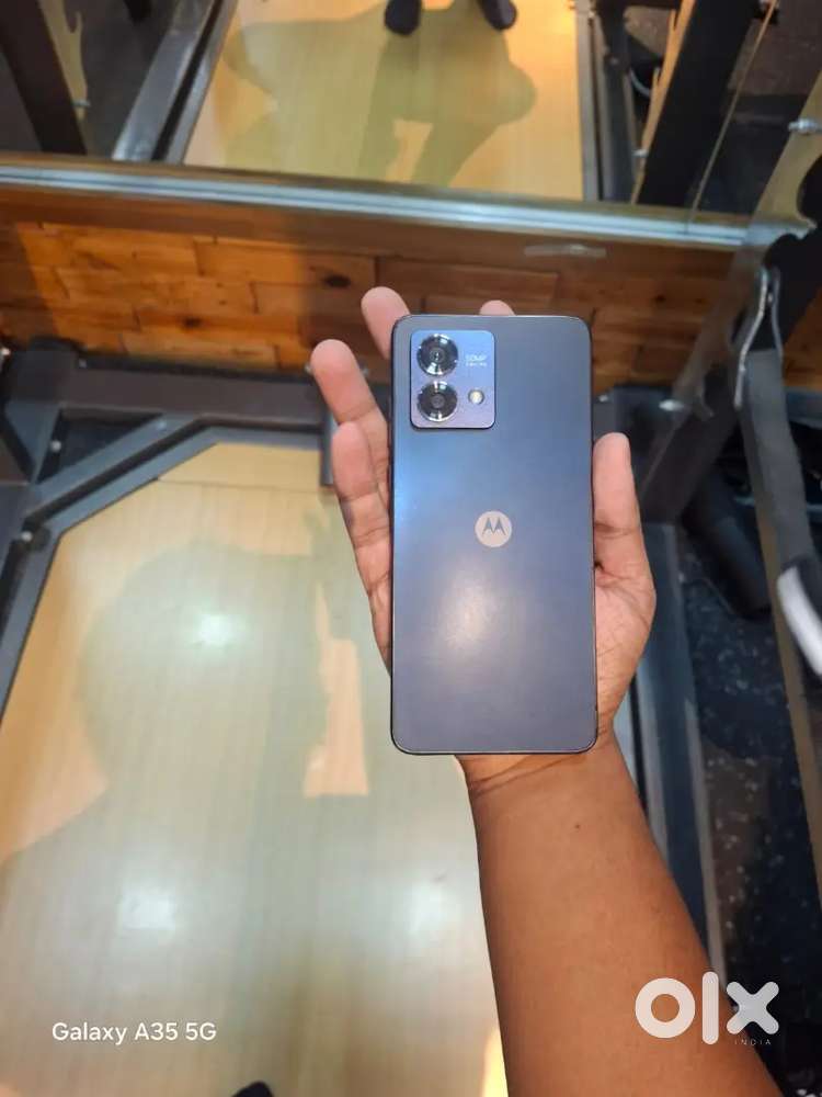 Motog84 5g 256gb 8 gb ram