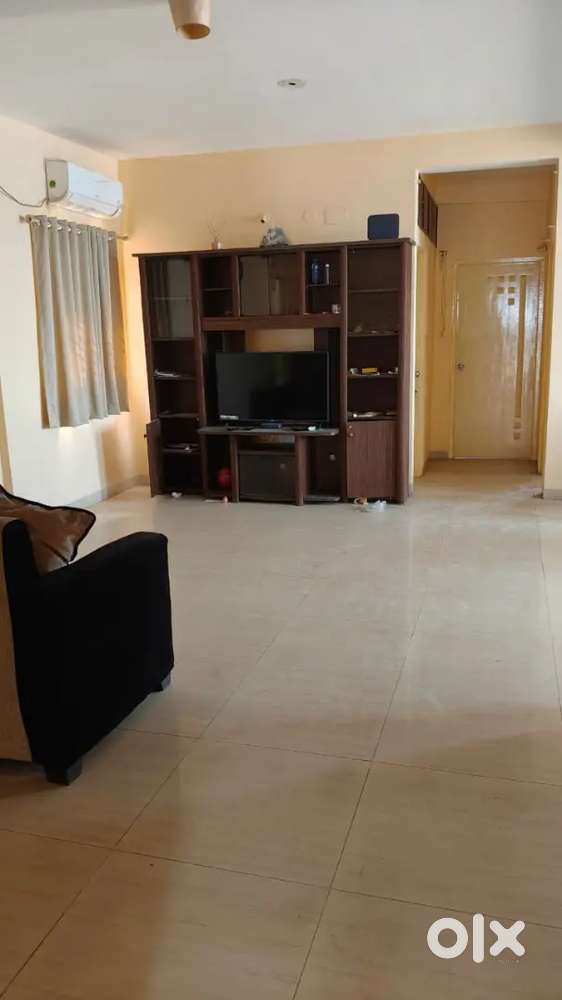 3bhk flat available for rent at club town Chandrashekharpur