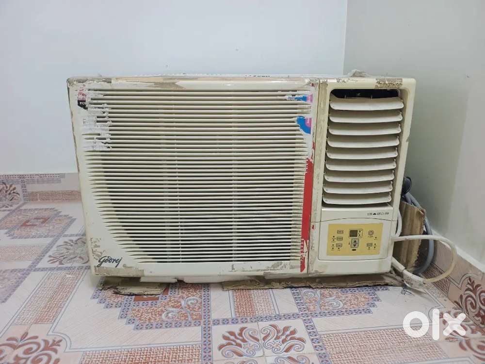 Godrej Window AC – 1 Ton – Excellent Cooling – No Issues