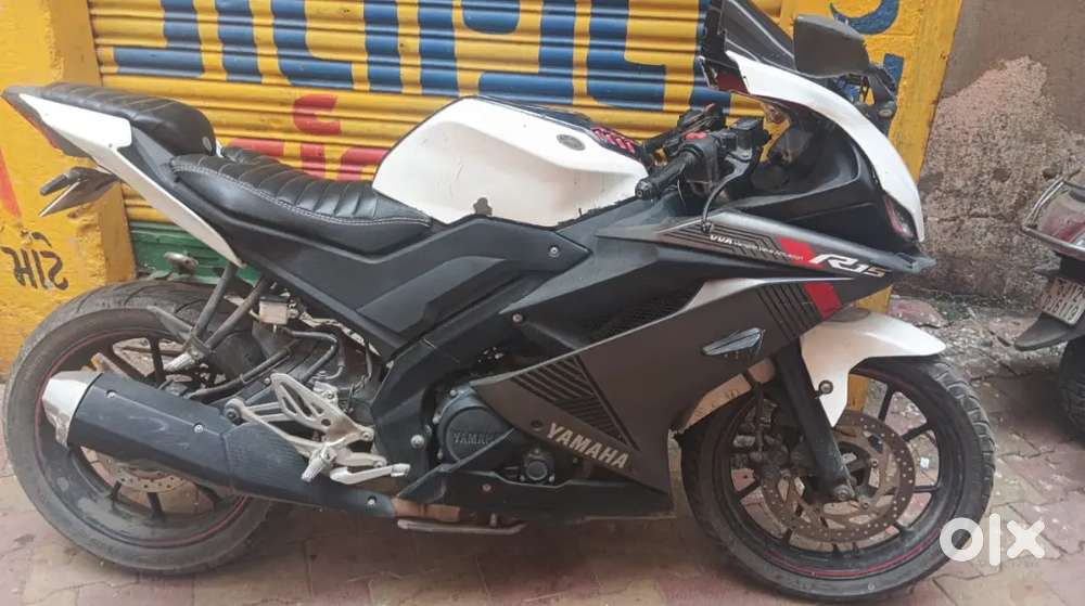 Yamaha R15 v3 2017