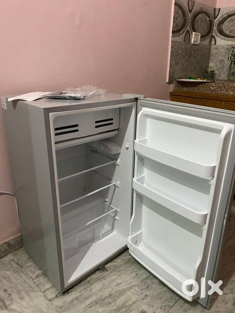 75lit kelvinator fridge