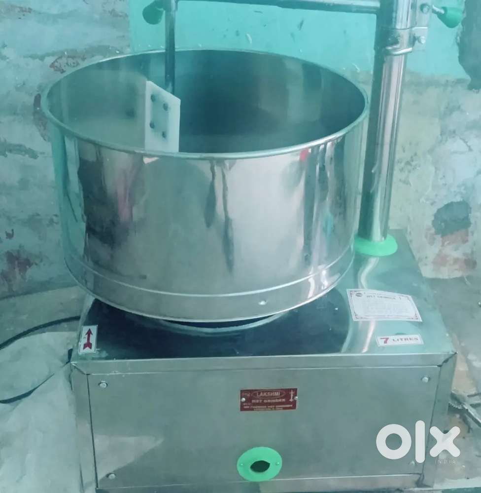 NEW GRINDER NOT USE 7 LITRES PRICE 18000/