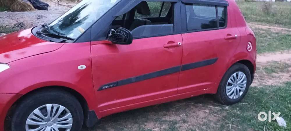 Maruti Suzuki Swift 2009 Diesel 198000 Km Driven