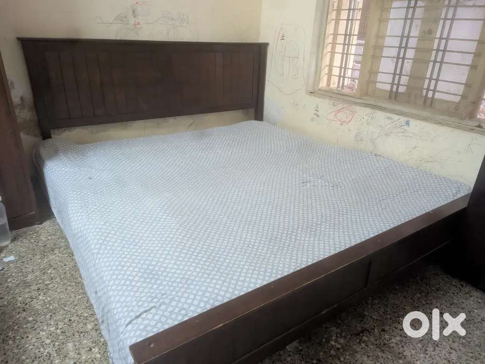 King Size Cot without storage