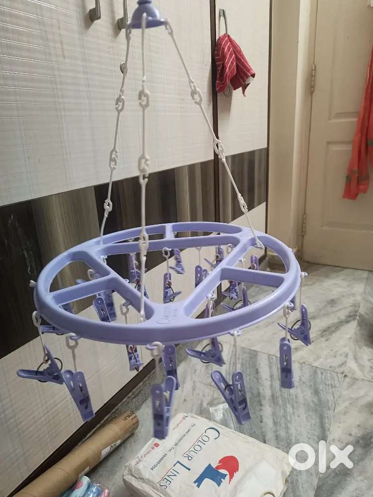 Cloth hanger for kids