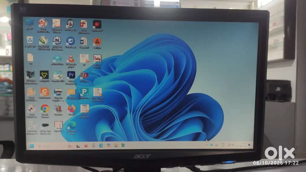 Acer monitor 15.6