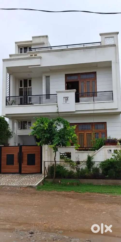 Urgent sell only serious and genuine buyer DM me