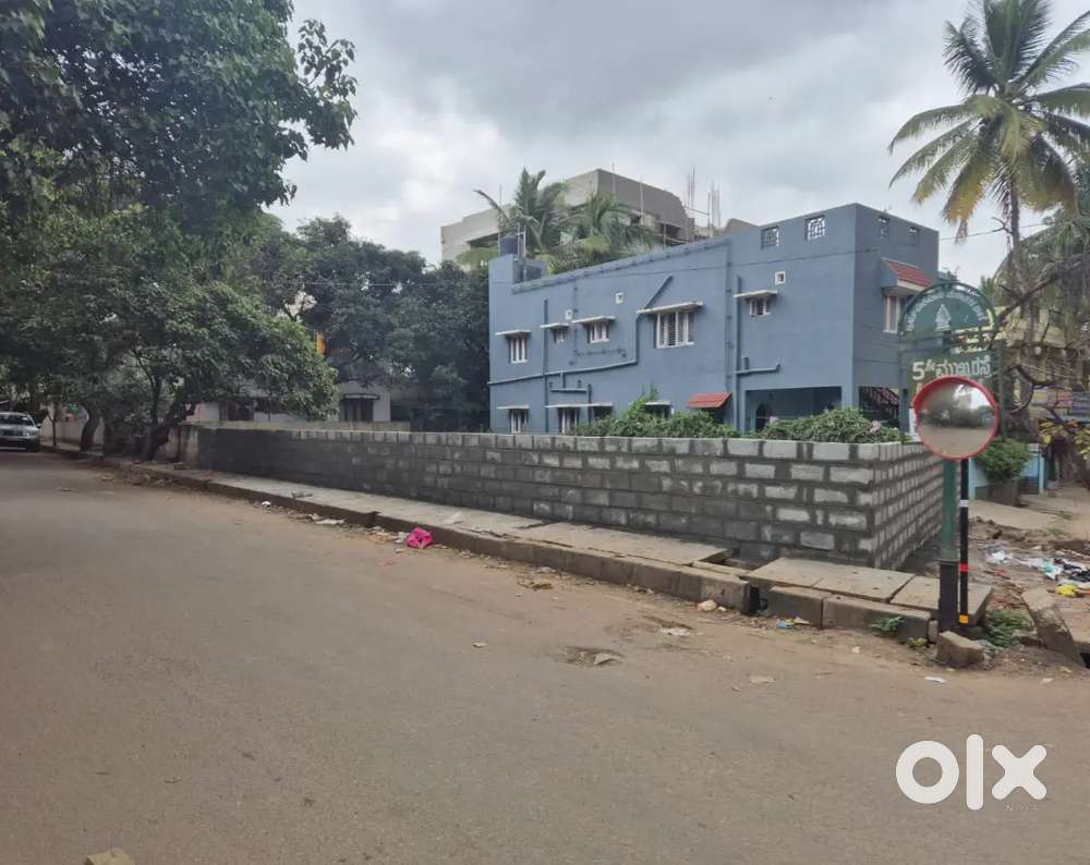 Commercial property for sale. 3795sqft total area.