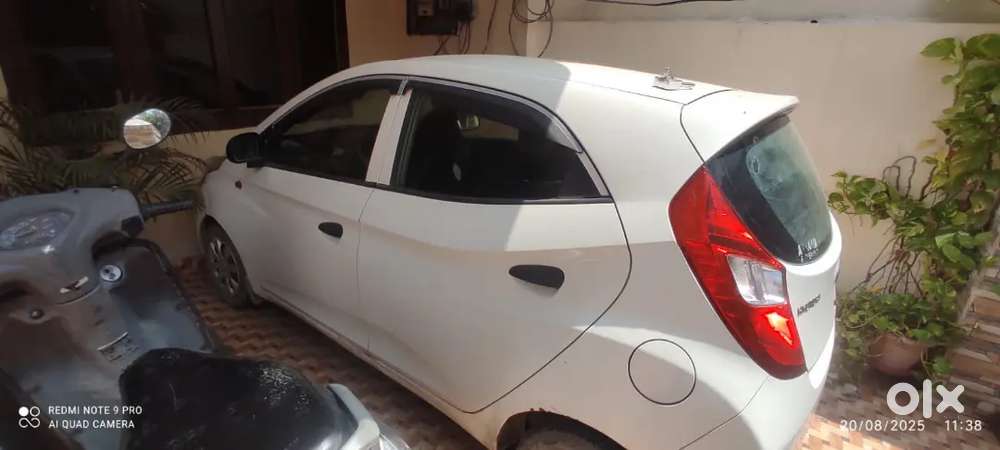 Hyundai EON 2012