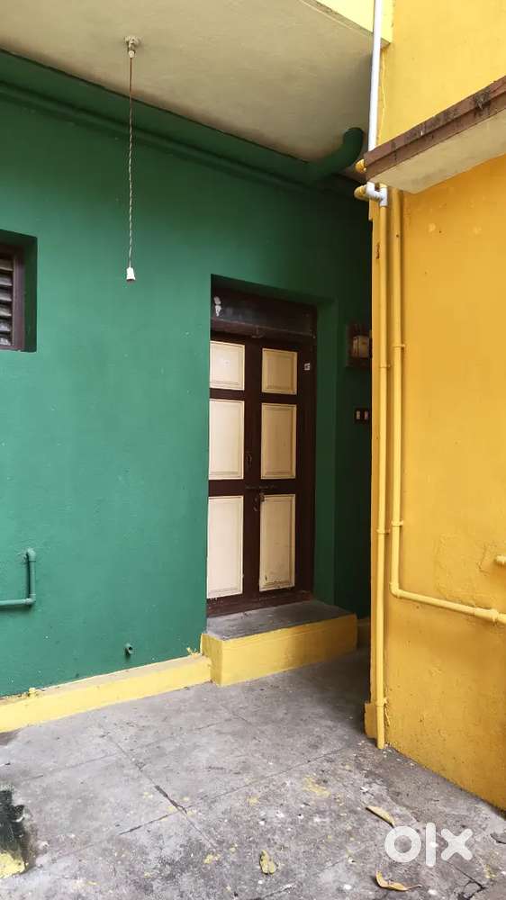 1 BHK Individual House Rent - 5 Minutes From Metro Alandur