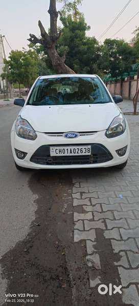 Ford Figo, 2012