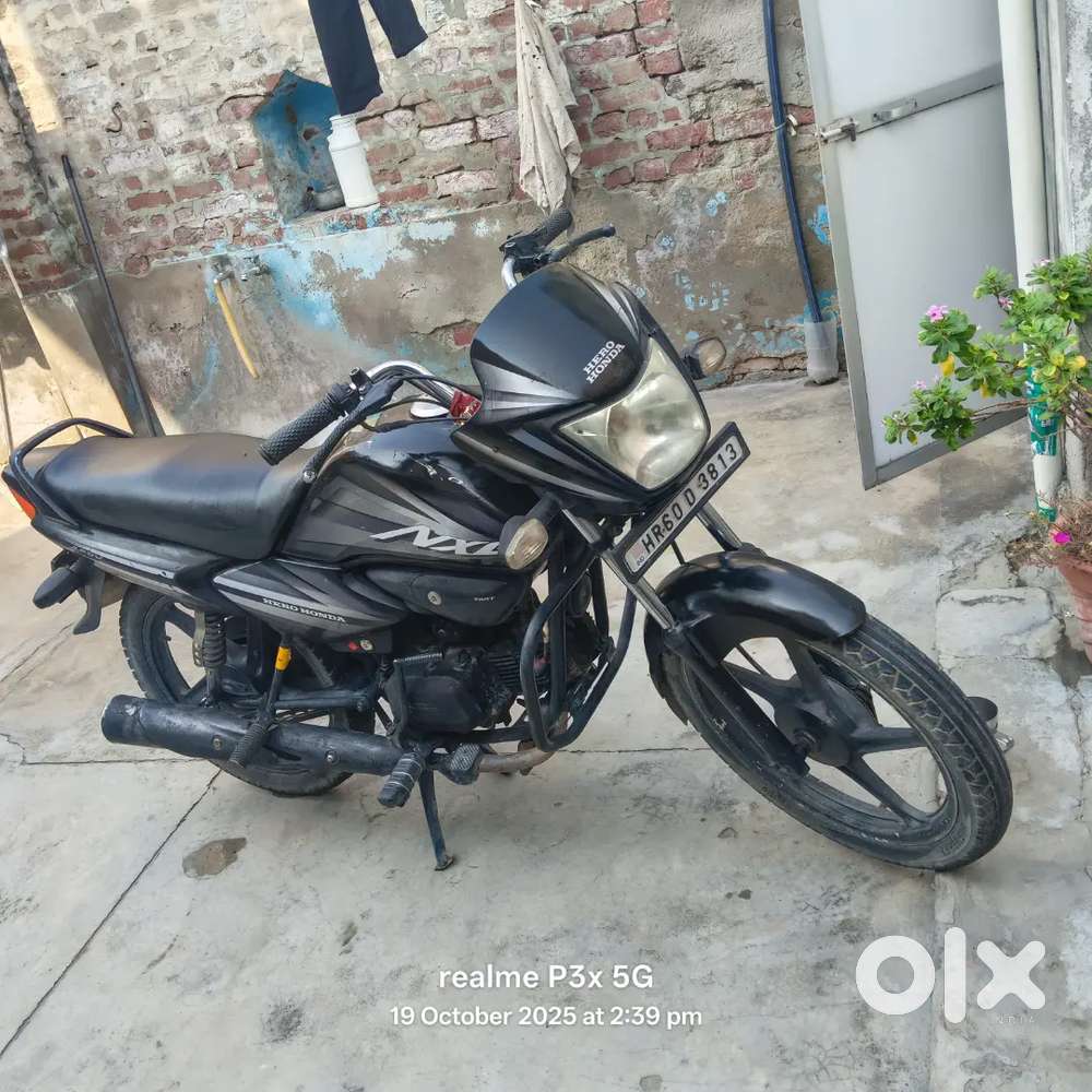 Both new tyre new battery, no any issue, first own, cash purchase