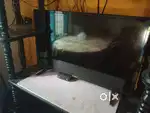 smart tv with display complaint sound is ok price nagotiable