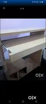 Computer table