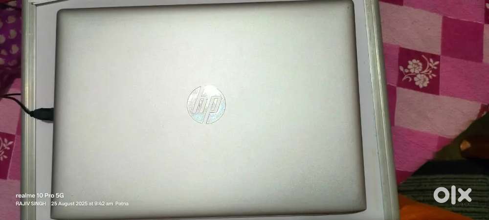 Hp laptop i5 8gen good in condition