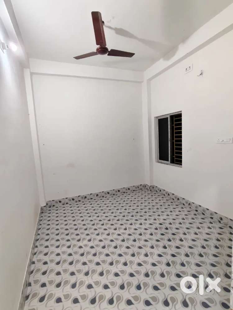 1RK Room available for rent