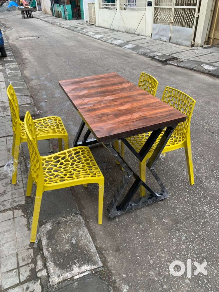 Hotel table an chairs set wholesale price