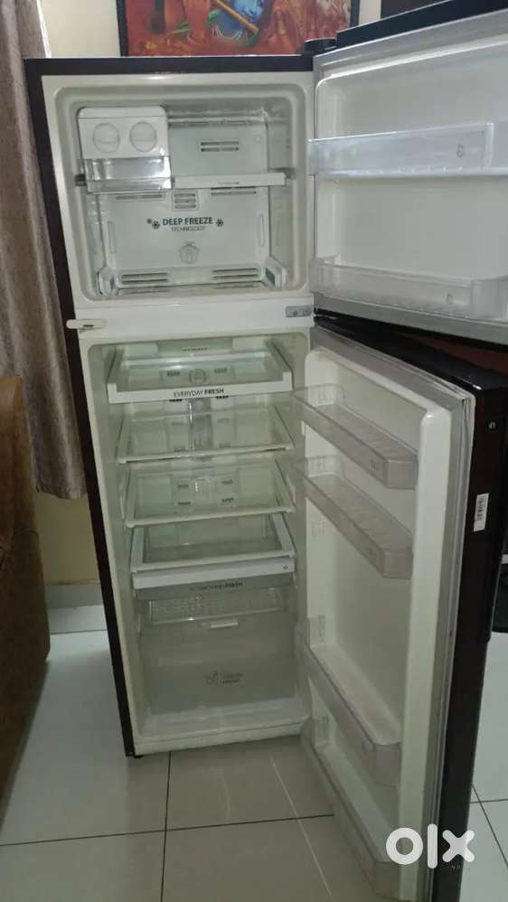 Whirlpool double fridge  292 liters