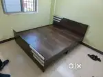 BRAND NEW NIN STORAGE BED 5*6