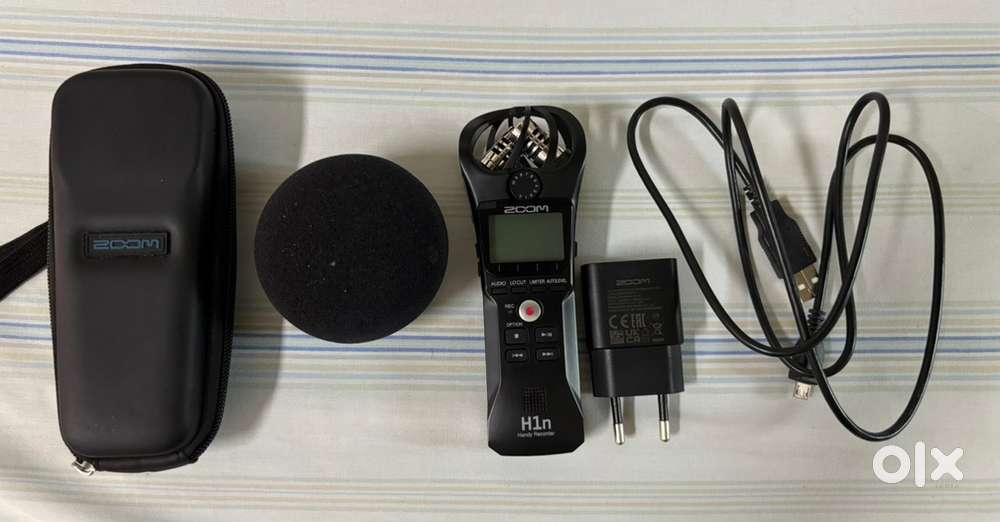 Zoom h1n handy recorder (2023 model)