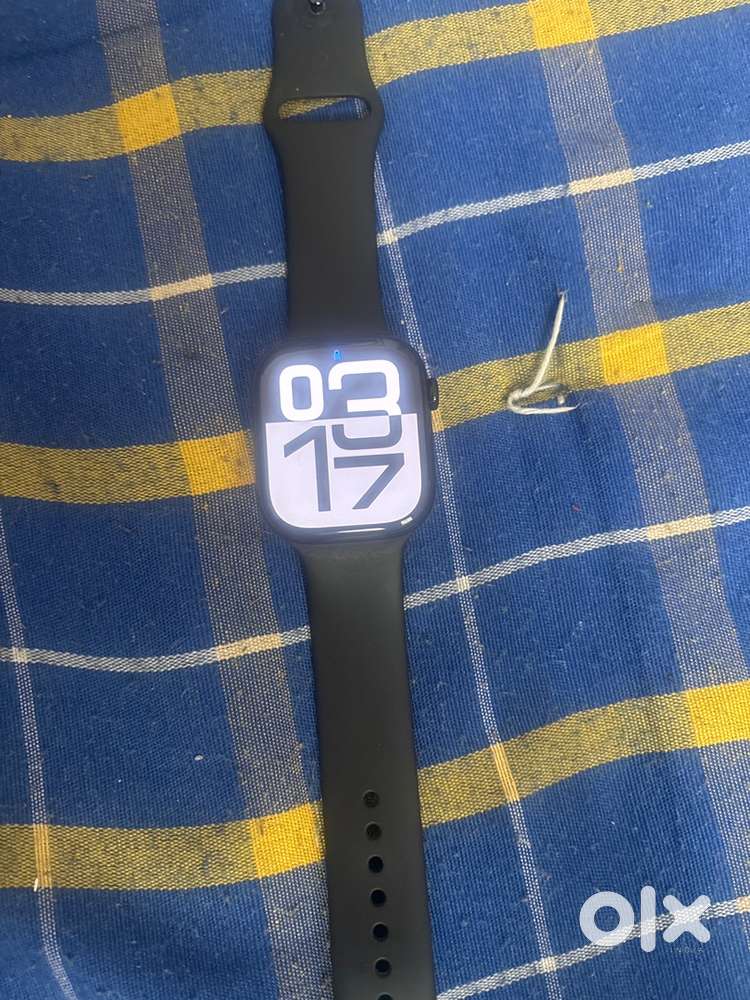 Apple watch series 10 46mm black under warranty till 6th december 2025