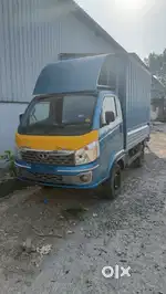 Tata intra v30 AC