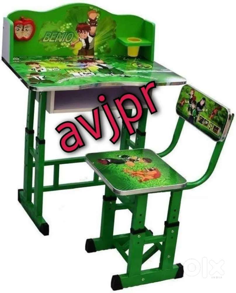 New cartoon designer kids furniture table with chairs set at wholesale