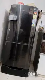 Samsung  5 starfridge in good condition and cooling