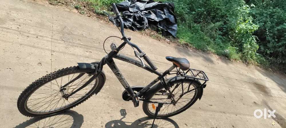Cycle in good condition.