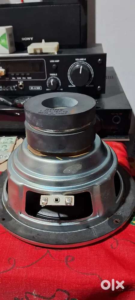 Sony 8Woofer Speaker