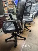 Second hand and refurbished office chairs for sale from 1500 onwards