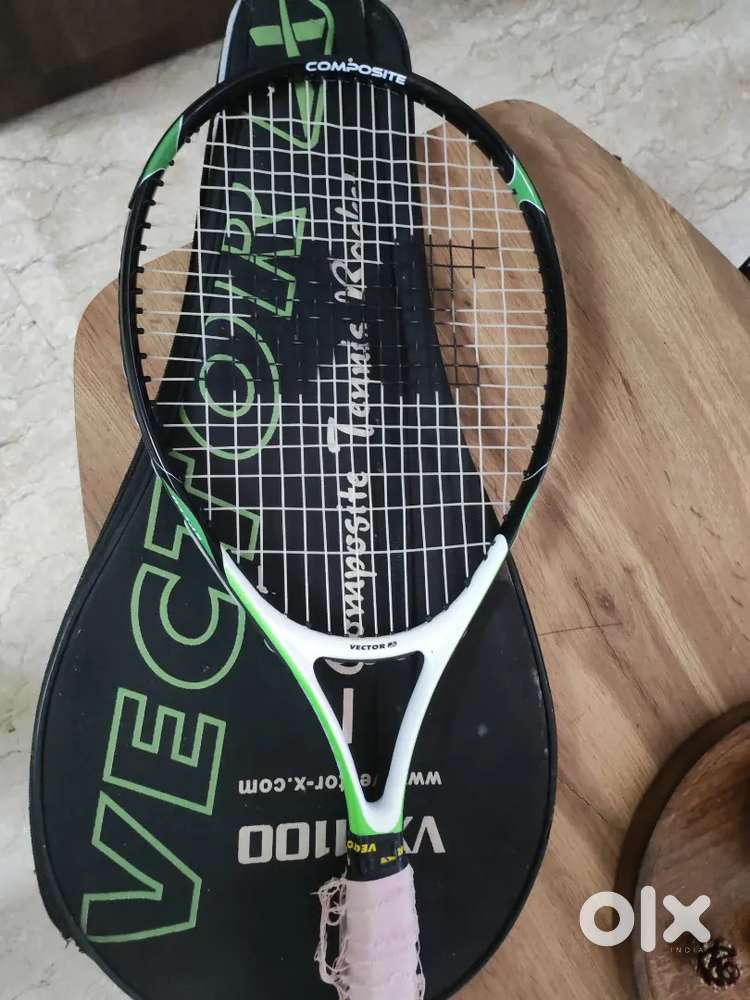Used Vector Tennis Racker