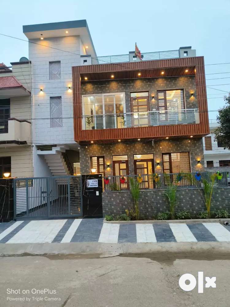 8Marla 5BhK Luxury House In Sector 125 Sunny Enclave Kharar Mohali