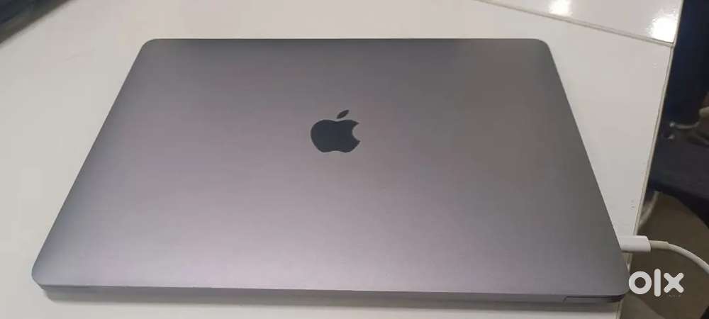 MacBook m2 pro Laptop (1 year old)