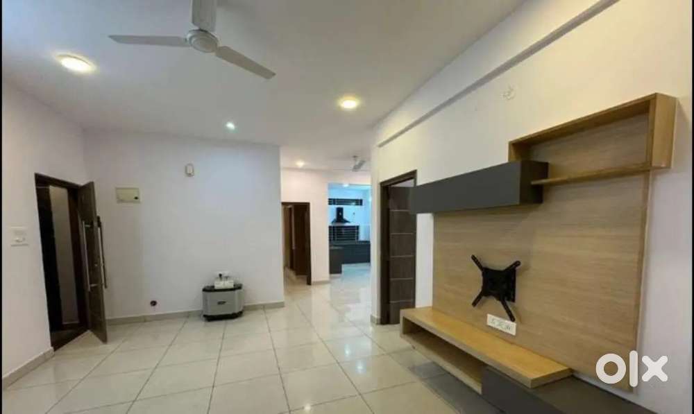 3 BHK Flat for Rent – Prime Location, Palayam, Trivandrum