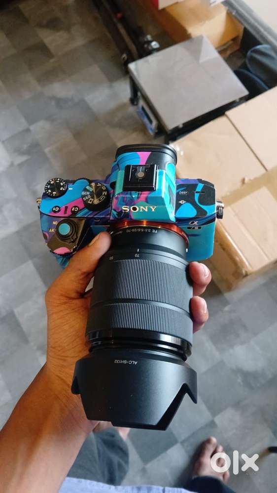 A7m3 with 28 - 70 kit lens & 85 (1.4) sigma