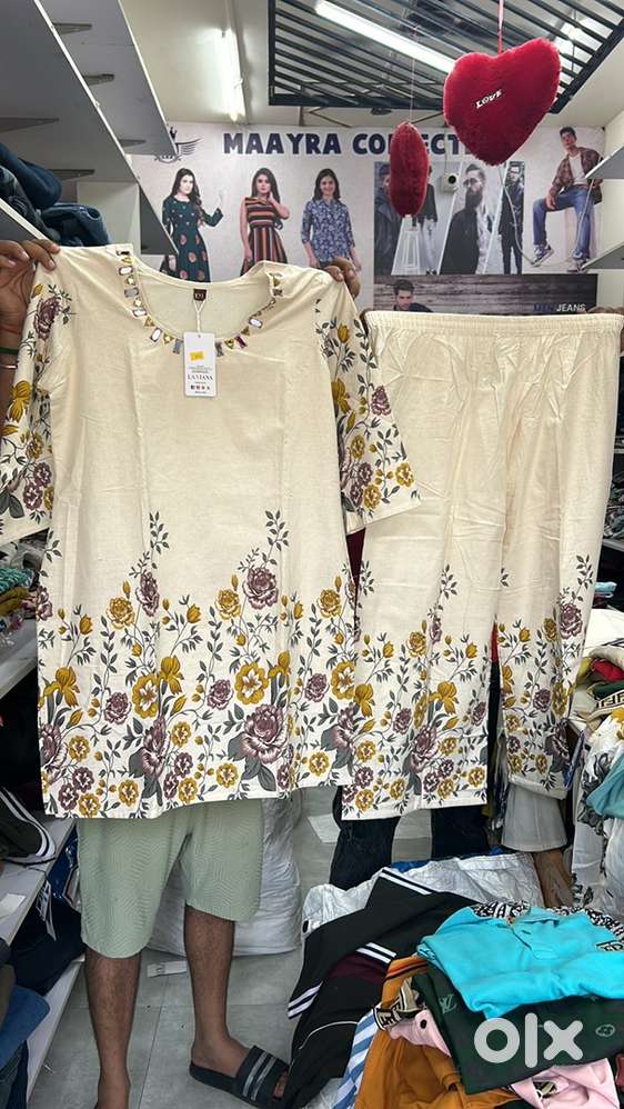 Ladies suits and cord sets